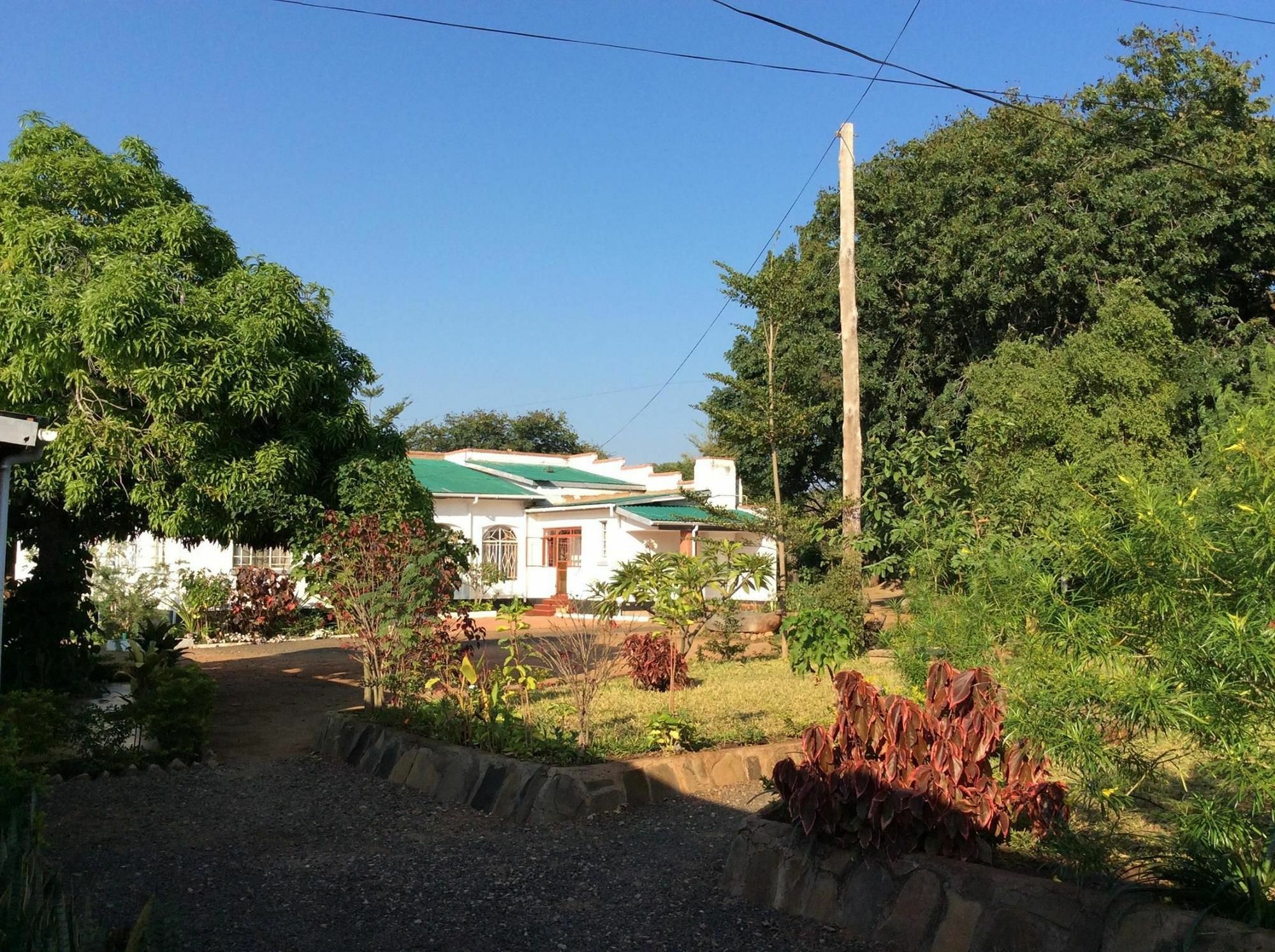 Tabonina Guesthouse Livingstone Zewnętrze zdjęcie